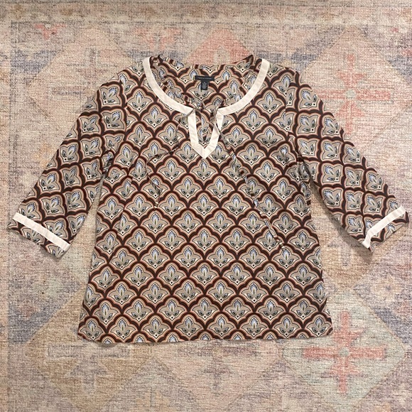 Tommy Hilfiger Tops - Tommy Hilfiger Women’s Patterned Blouse